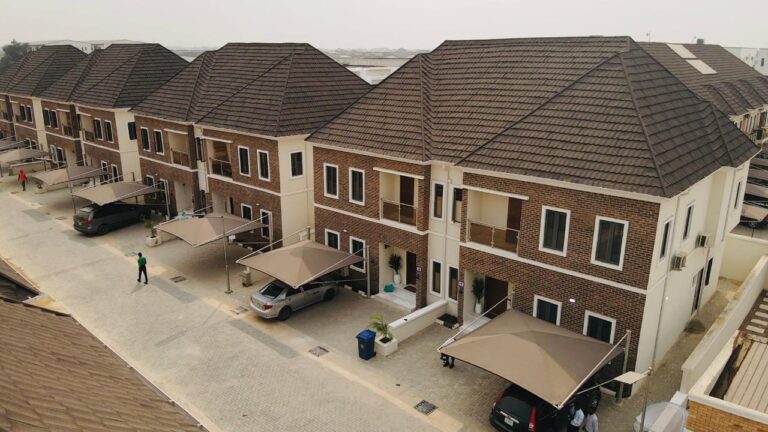 4 Bedroom Terrace Duplex for sale in Ajah